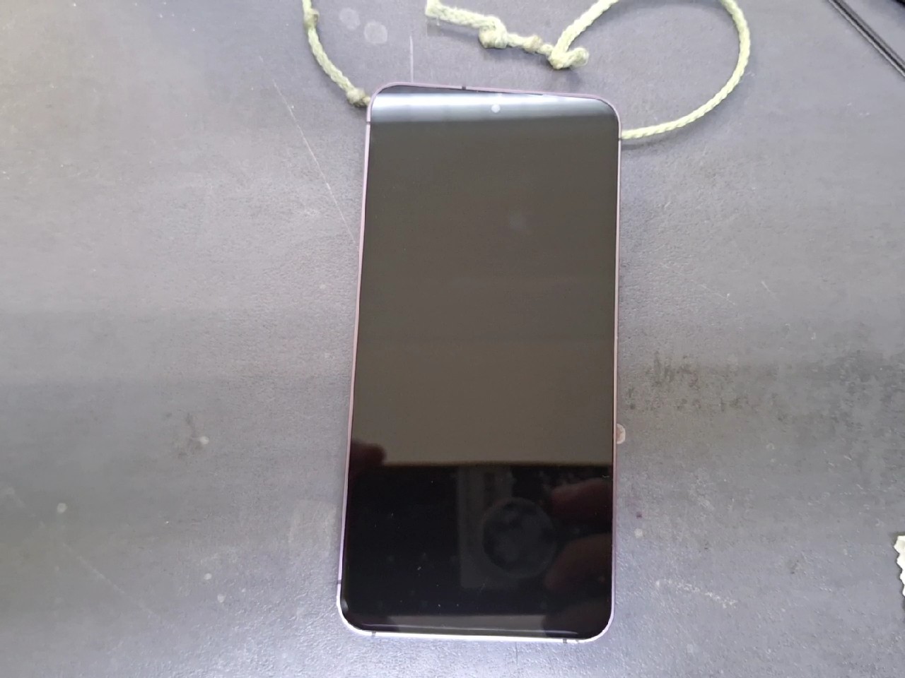 Samsung Galaxy S24 128GB, Gebrauchsspuren am Rahmen | SimLock: Frei | Zustand: Gut | Farbe: schwarz – Bild 5
