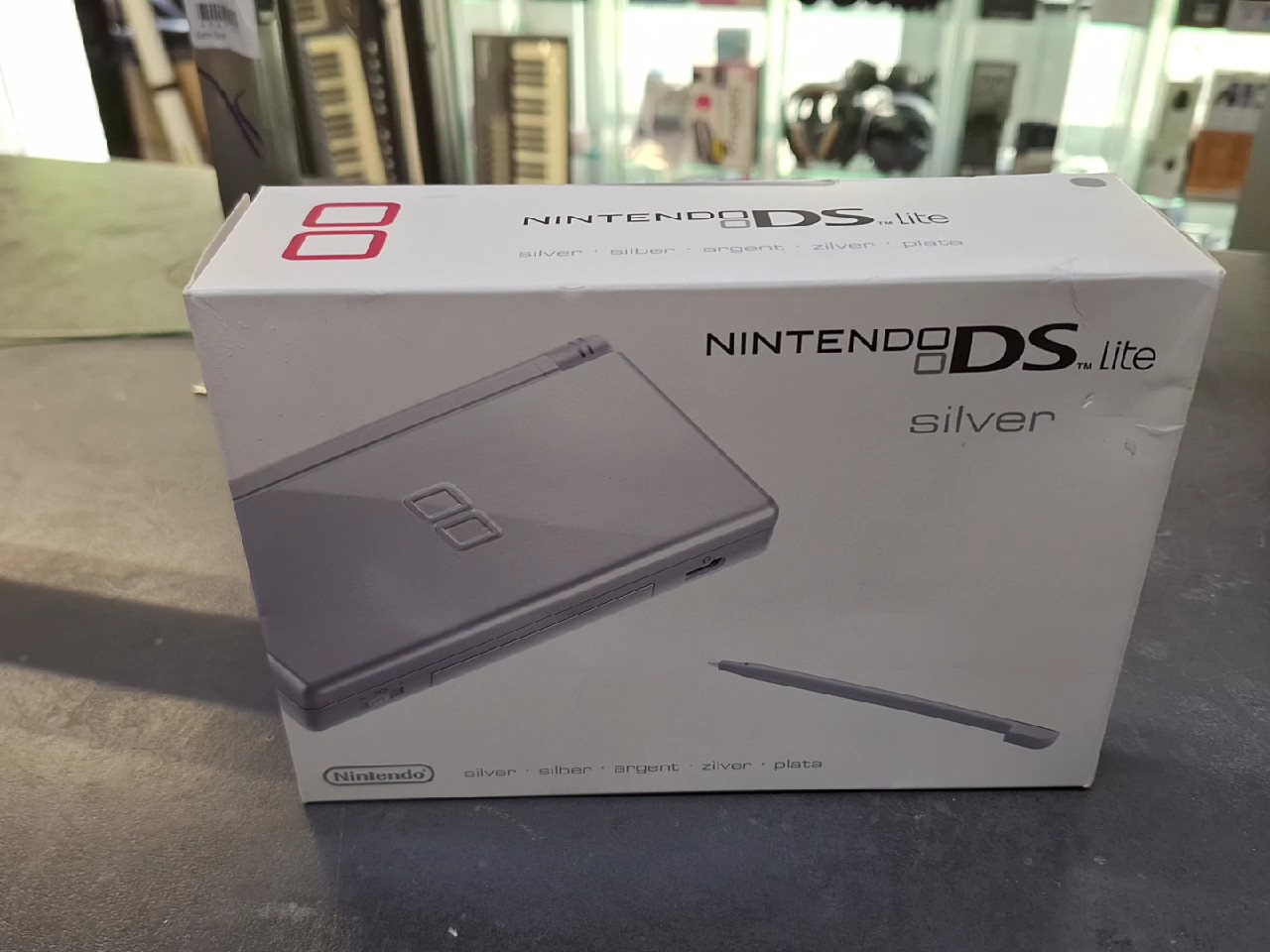 Nintendo DS Lite Silver, Handheld-Konsole mit Touchscreen, GBA-Abwärtskompatibilität, inkl. Stylus und Originalverpackung | Zustand: Wie Neu | Farbe: silber – Bild 5
