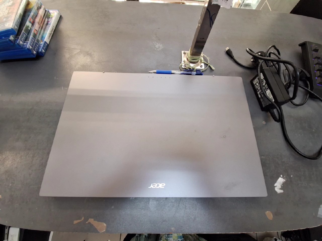 Acer Aspire Go 17 AG17-31P Steel Gray, Intel N150, 8GB RAM, 512GB SSD, 17,3 Zoll FHD, Gebrauchsspuren am Deckel, sonst sehr guter Zustand, MFG Date 2025 | 07 | 03 | Zustand: Gut – Bild 3