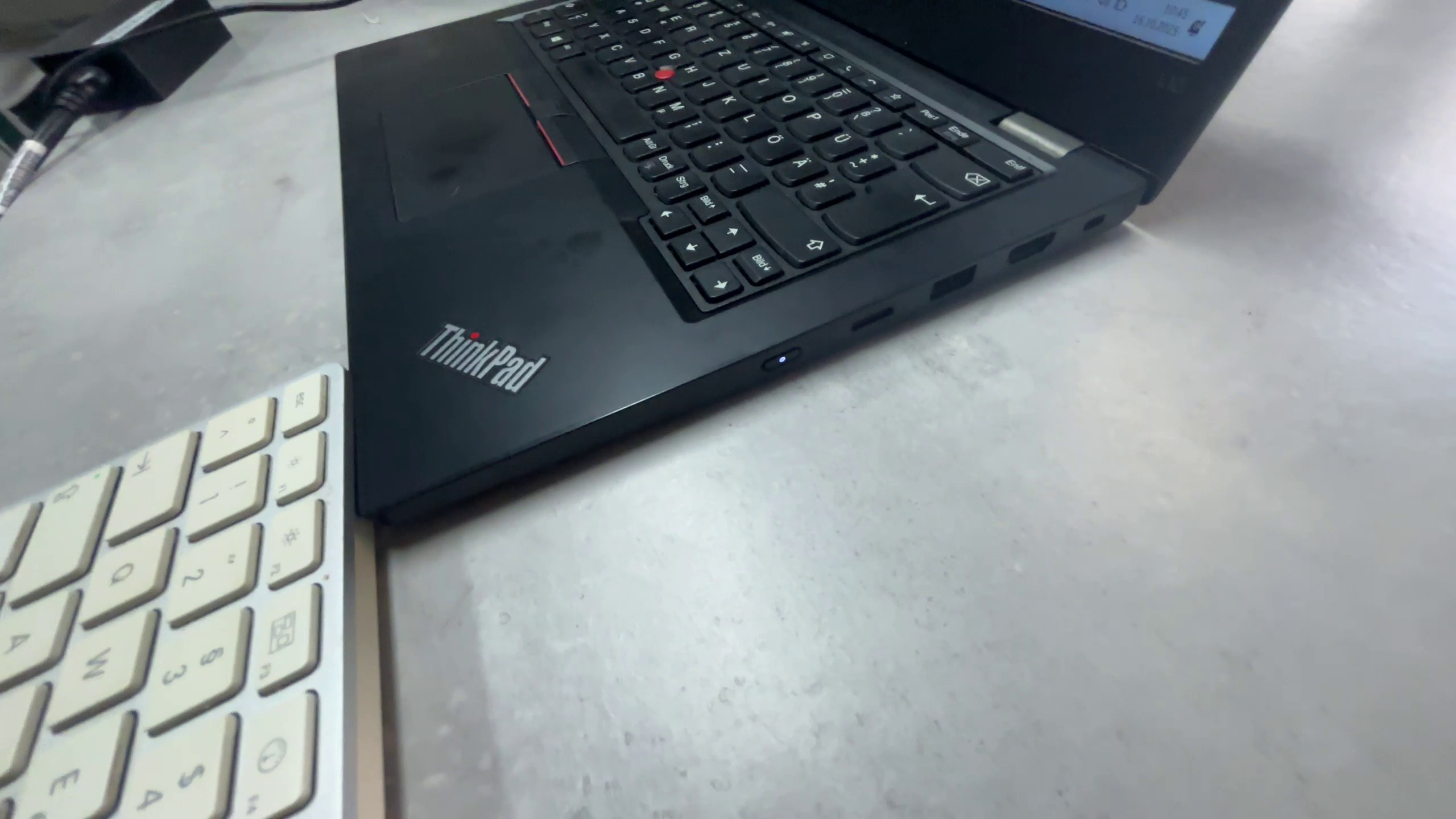Lenovo ThinkPad L13 Gen 2 i3 8GB 256GB, 11. Gen Intel Core i3-1115G4, 8GB RAM, 256GB SSD, 13.3 | Zustand: In Ordnung – Bild 3