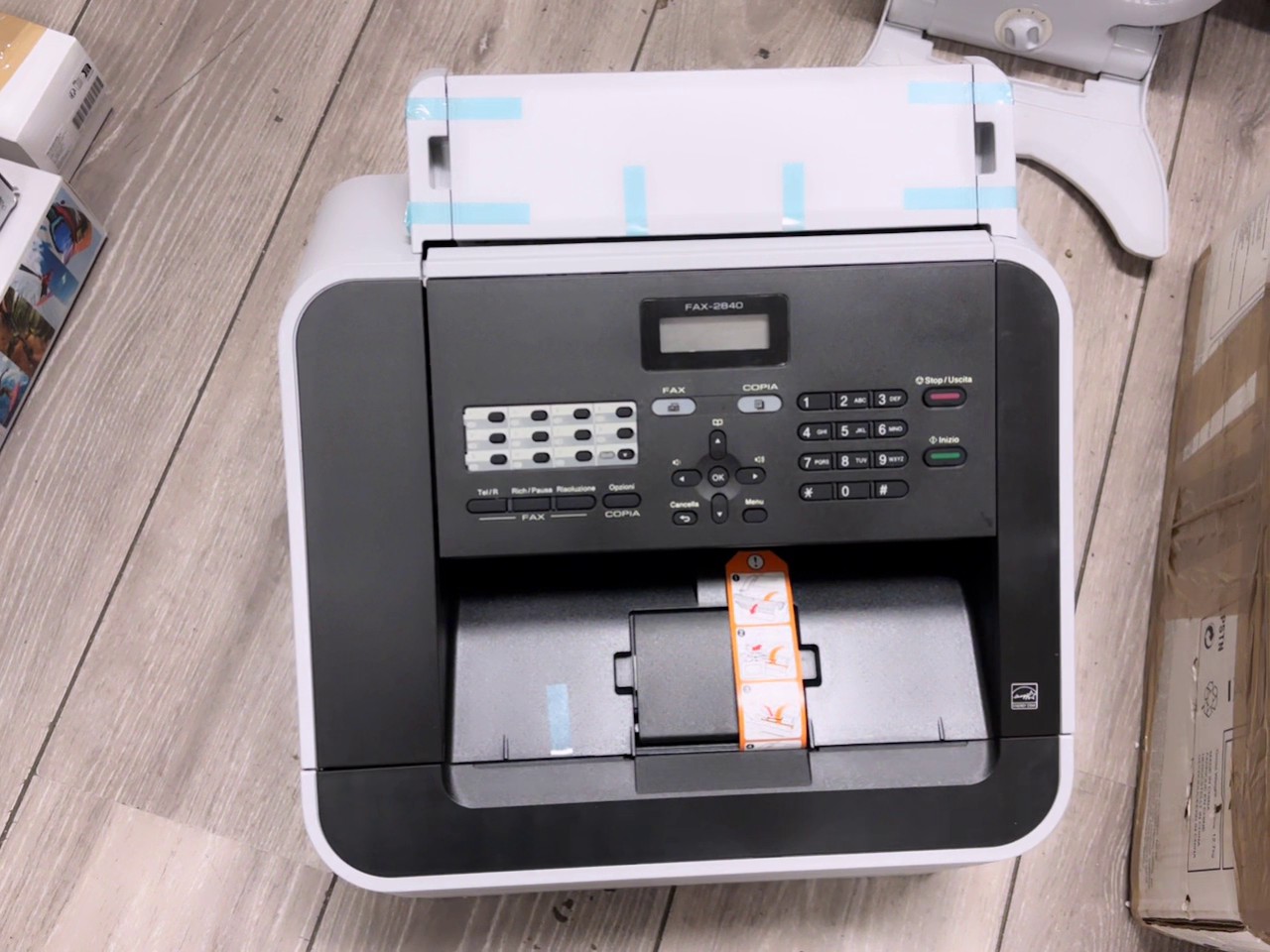 Brother FAX-2840 Weiß/Schwarz, Laserfax | Kopierer, 33.600 bps, 250 Blatt Kassette, 400 Seiten Speicher. | Zustand: Wie Neu