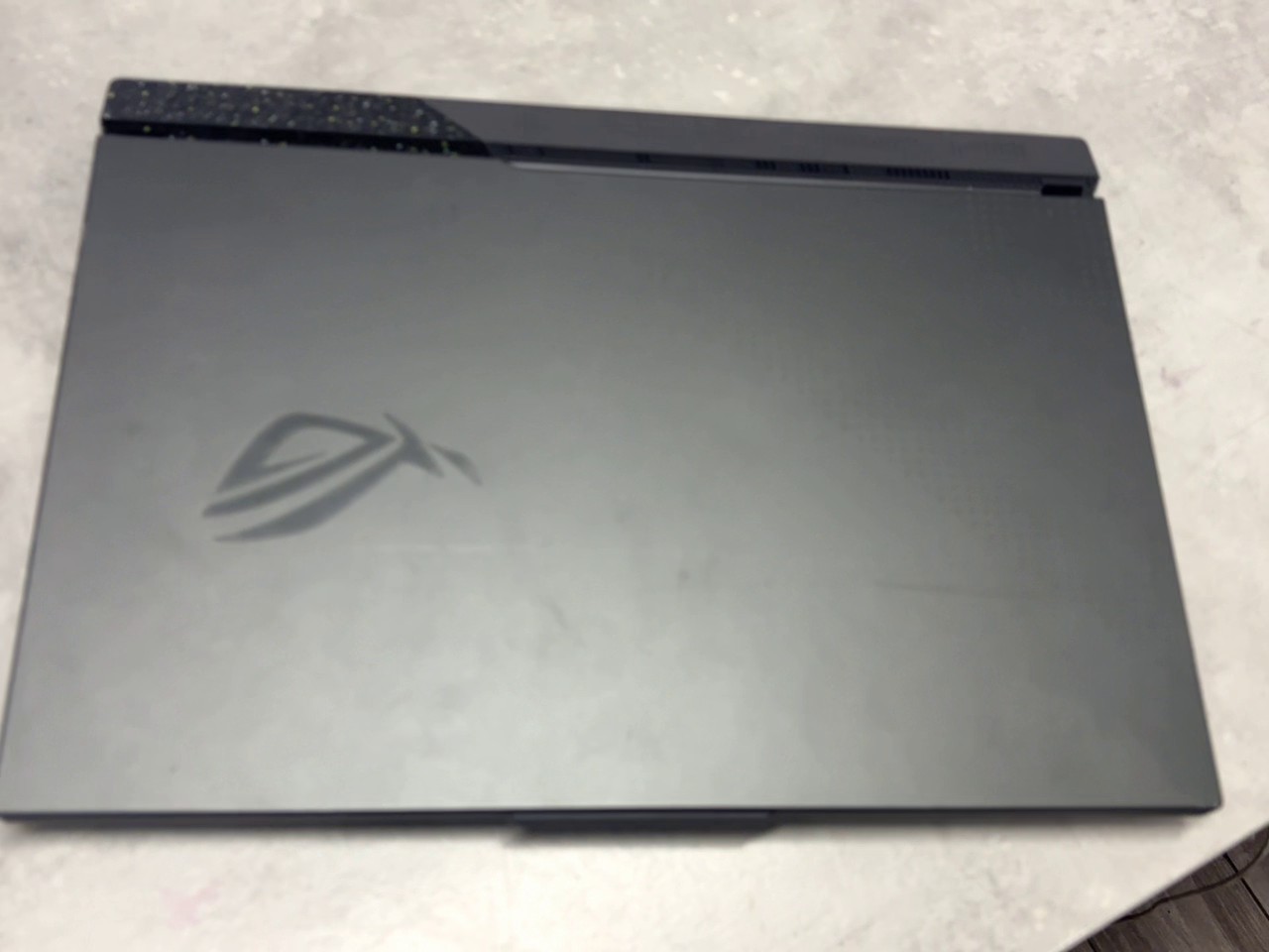 ASUS ROG Strix G17 (2023), Ryzen 9 7940HX, 16GB RAM, 1TB SSD, GeForce RTX 4060 8GB , DE-Layout | Zustand: Sehr Gut – Bild 5