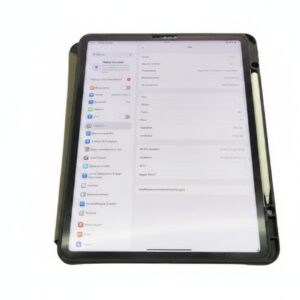 Apple iPad Pro 12,9 (6. Gen.) 2022 Space Grau, 128 GB Speicher, M2 Chip, Liquid Retina XDR Display, inklusive Schutzhülle und Apple Pencil. | Zustand: Gut | Farbe: silber