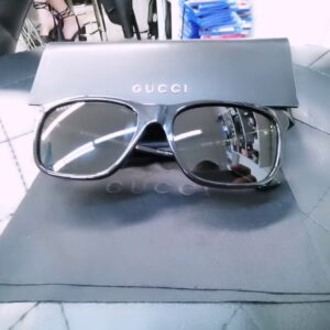 Gucci Brille, Hochwertige Designer-Brille der Marke Gucci, erhältlich in verschiedenen Modellen und Farben. | Zustand: Neu