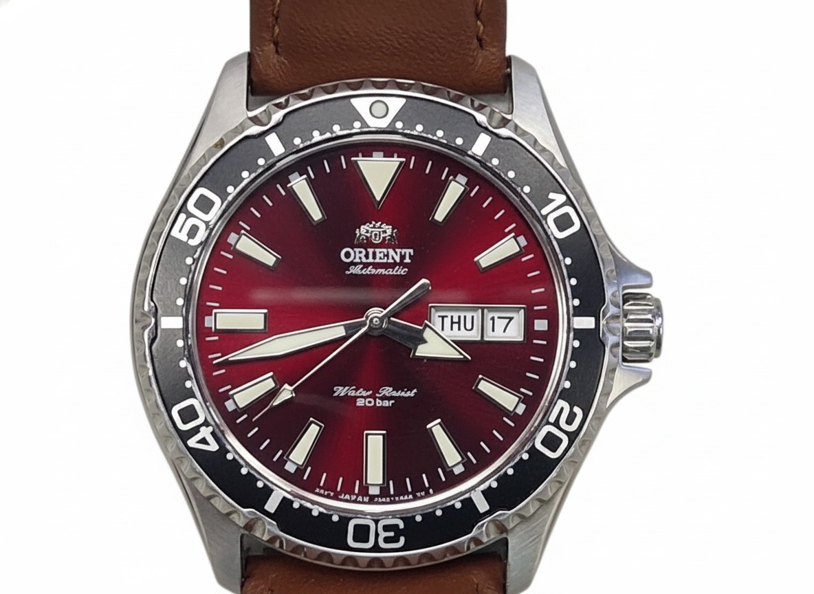 Orient Kamasu Automatik Rot, Herren-Taucheruhr, Kaliber F6922, Saphirglas, 20 bar wasserdicht, EdelstahLadegerätehäuse, Datumsanzeige | Zustand: Gut – Bild 2