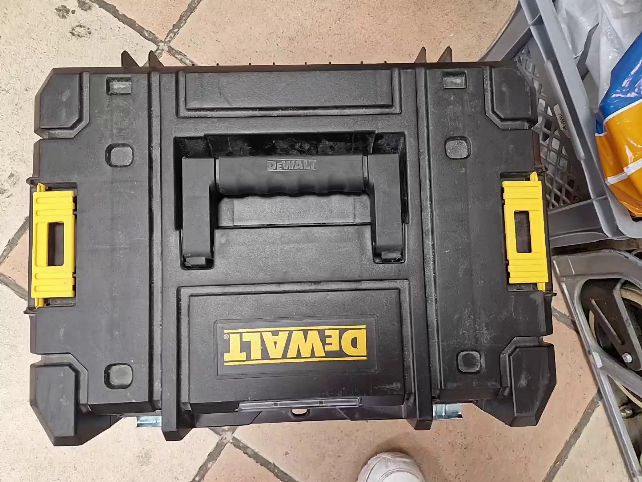 DeWalt DCH273 & DCG405 18V Akku-Set, Akku-Bohrhammer DCH273 & Winkelschleifer DCG405, Brushless, inkl. 18V 5.0Ah Akku & Ladegerät | Zustand: Sehr Gut – Bild 3