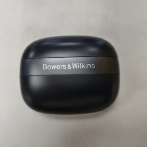 Bowers & Wilkins Pi8 Schwarz, True Wireless In-Ear-Kopfhörer mit Ladecase, erstklassige Audio-Performance und Noise Cancelling. | Zustand: Sehr Gut