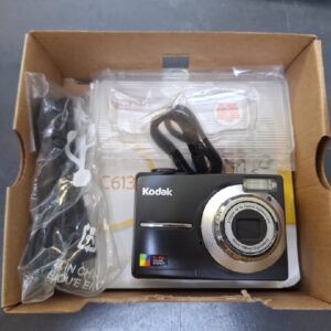 Kodak EasyShare C613, Schwarz, 6,2 Megapixel, 3x optischer Zoom, inkl. Zubehör (Kabel, Anleitung, OVP) | Zustand: Wie Neu
