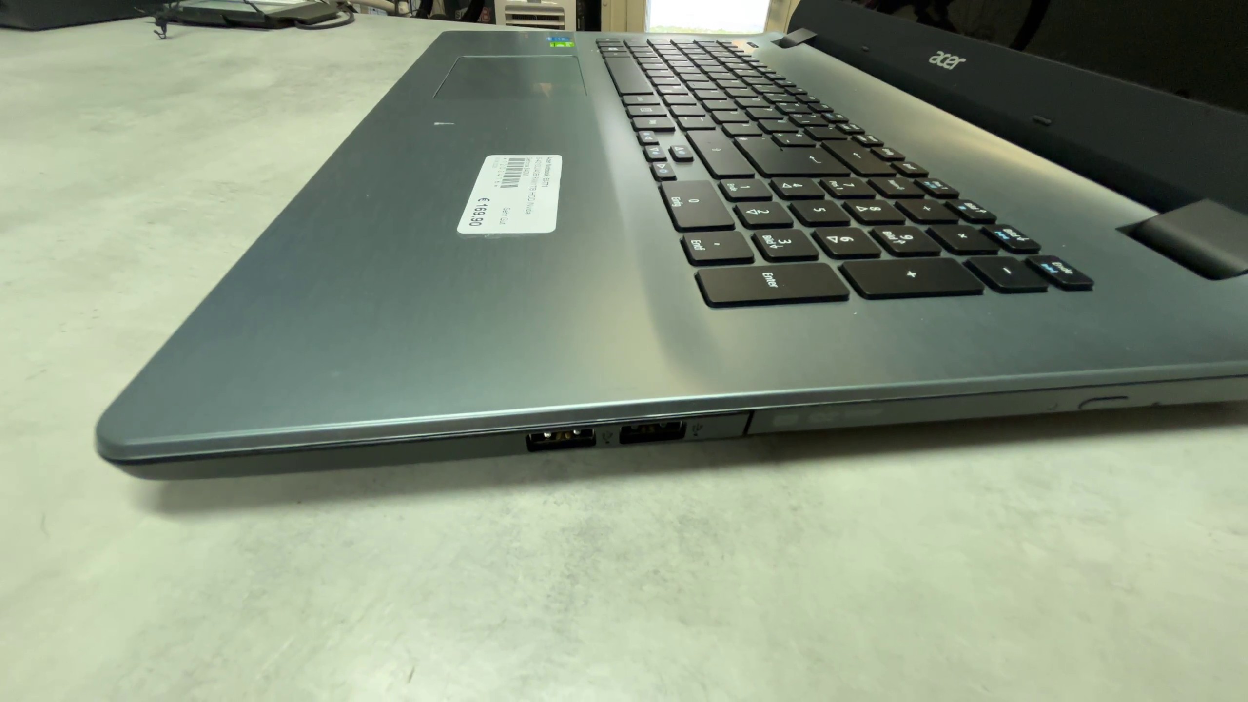 Acer Aspire E5-771G, i5-4210U, 4GB RAM, 17,3 Zoll, 1TB HDD, NVIDIA GeForce 840M, gebrauchtes Notebook, Zustand: Sehr gut | Zustand: Sehr Gut – Bild 4