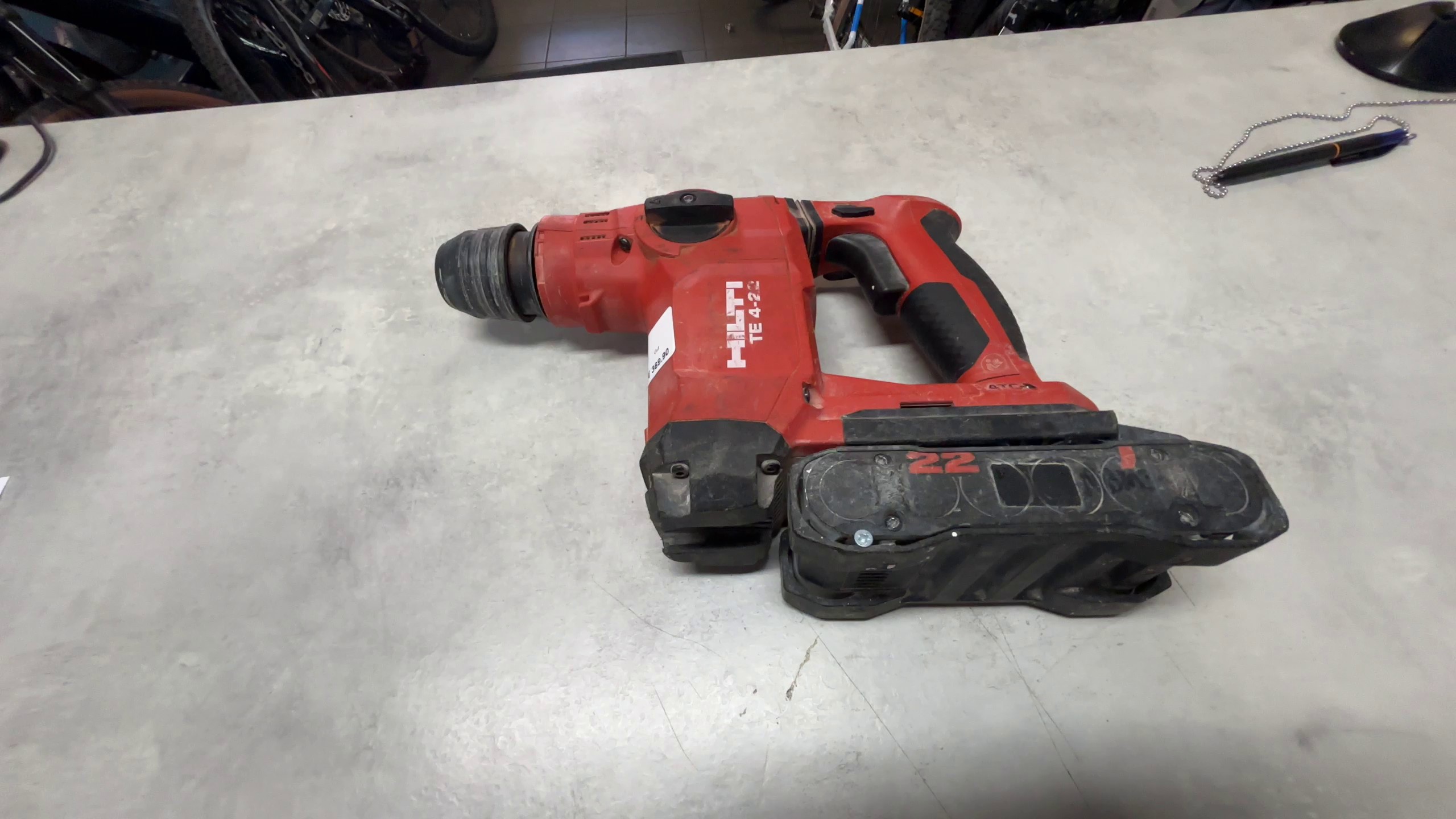Hilti TE 4-22 rot schwarz, Akku-Bohrhammer, Nuron 22V, SDS Plus, mit AVR und ATC, Zustand Gut | Zustand: Gut – Bild 2
