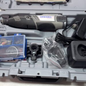 Dremel 8220 Akku-Multifunktionswerkzeug, Kabelloses 12V Rotationswerkzeug inkl. Koffer, Ladegerät und Zubehörset, Baujahr 09 | 2021. | Zustand: Gut