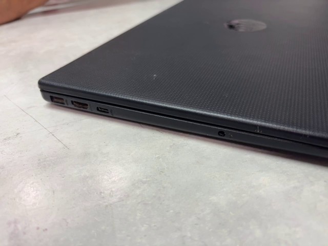 HP Laptop 15-fc0079ng, AMD Ryzen 3 7320U, 8GB RAM, 256GB SSD, 15,6 Zoll, Windows 10 Home im S-Modus, inkl. Stofftasche | Zustand: Sehr Gut – Bild 6