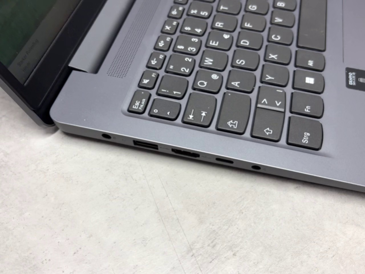 Lenovo IdeaPad Slim 3, Ryzen 5 7520U, Grau, 15,6 Zoll FHD, 8GB RAM, 512GB SSD, inkl. MediaMarkt Rechnung vom 01.09.2025 | Zustand: Gut – Bild 3