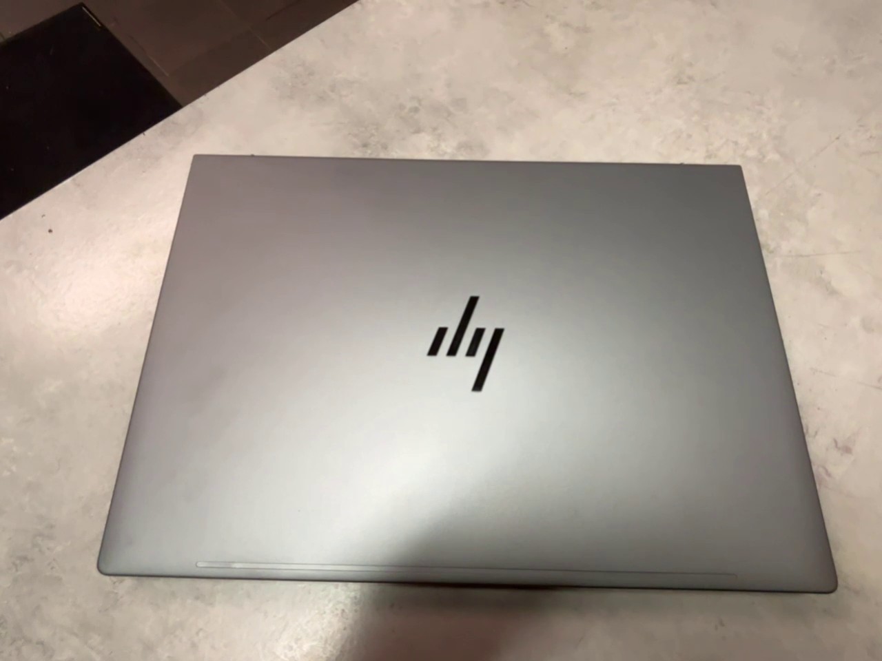 Hp Zbook X G1i 16, 16" Wquxga, core ultra 9 285h, 64gb ram, 1tb ssd, rtx pro 2000 blackwell, de | rechnung von cyberport 20.02.2026|| Zustand: Sehr Gut – Bild 5