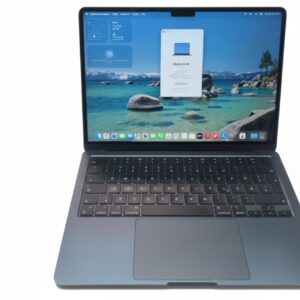 Apple MacBook Air M2 2022 Mitternacht, Apple M2, 8 GB RAM, 500 GB SSD, 13,6 Zoll Liquid Retina Display, 305 Zyklen | Zustand: Gebraucht