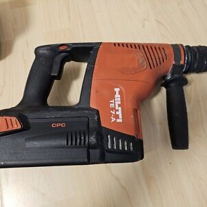 Hilti TE 7-A Akku-Bohrhammer, Professioneller Akku-Bohrhammer, SDS-plus Aufnahme, Lieferung ohne Akku, gebrauchter Zustand. | Zustand: Gut