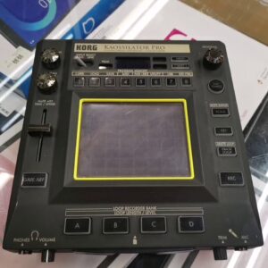 Korg Kaossilator Pro, Dynamischer Phrasen-Synthesizer und Loop-Recorder mit 200 Sound-Programmen und MIDI-Funktion. | Zustand: Gut