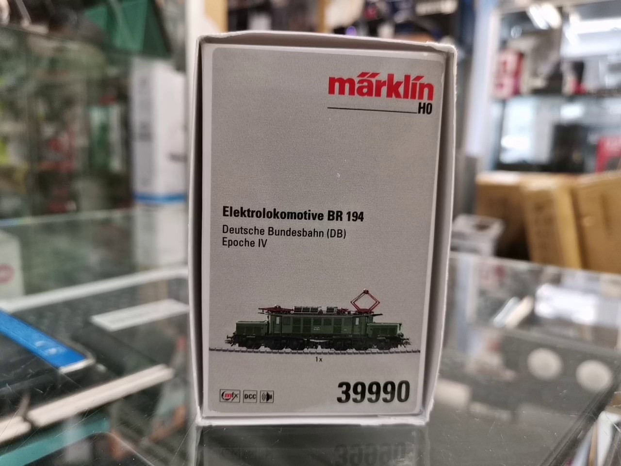 Märklin 39990 E-Lok BR 194 DB, grün, Spur H0, Epoche IV, Betriebsnummer 194 050-1, mfx, DCC, Sound, Neukonstruktion, in OVP | Zustand: Neu – Bild 3