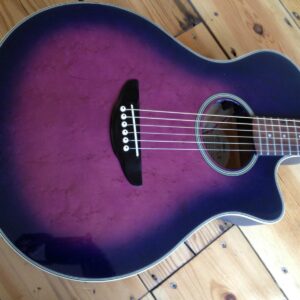 Yamaha APX-SPL II, 1992-94, Purple Burst, Elektroakustische Westerngitarre mit Cutaway, Ahorndecke, inkl. Koffer. | Zustand: Gut