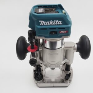 Makita RT001G 40V Akku-Fräse, Leistungsstarke XGT Akku-Multifunktionsfräse mit bürstenlosem Motor, 10.000 31.000 min-1, ohne Akku | Zustand: Wie Neu