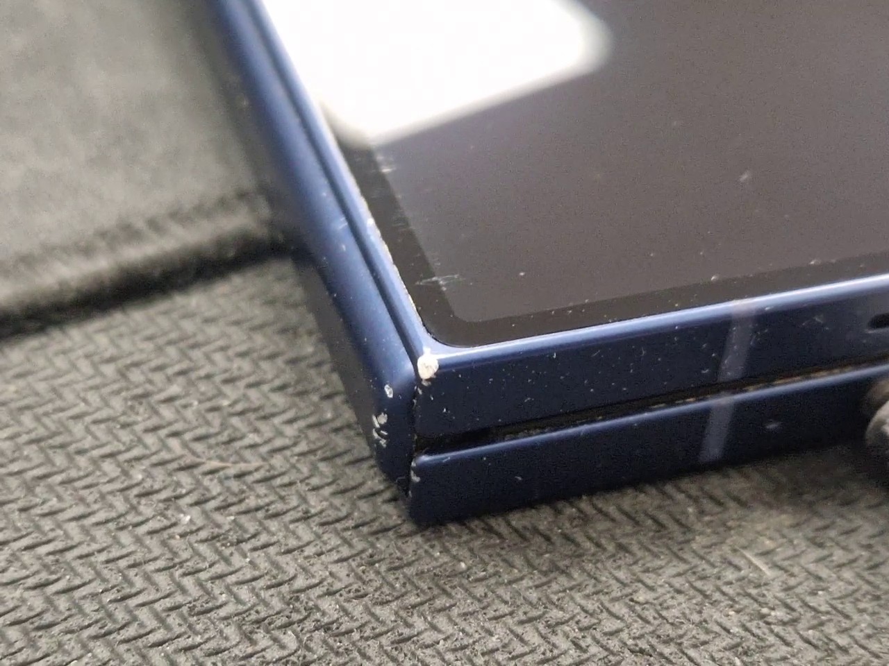 Samsung Galaxy Z Fold6 512GB, Originalverpackt, zerkratzt | SimLock: Frei | Zustand: Gut | Farbe: blau | Akku: Sehr Gut – Bild 4