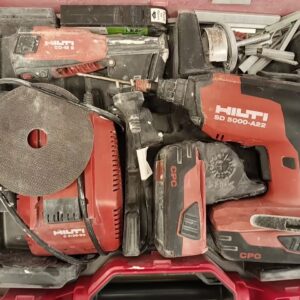 Hilti SD 5000-A22 Set, Akku-Trockenbauschrauber mit Schraubenmagazin SD-M 2, Ladegerät und 2 Akkus 2.6Ah 21.6V im Koffer | Zustand: Sehr Gut