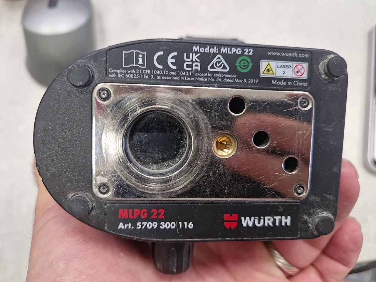 Würth Multi-Linienlaser MLPG 22, Selbstnivellierender Laser mit 3 grünen 360°-Linien, Art. 5709 300 116, leichte Gebrauchsspuren | Zustand: Gut – Bild 4