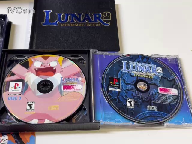 Lunar 2 Eternal Blue Complete PS1, Collector's Edition inkl. 5 CDs, Artbook, Lucia-Anhänger, Weltkarte und Charakter-Standees. | Zustand: Wie Neu – Bild 5