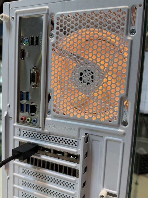 Empire Gaming PC Ryzen 9 3900X RTX 3060, Gaming PC, 12-Core, 16GB RAM, 12GB RTX 3060, 1TB SSD, Windows 11, inkl. Originalverpackung | Zustand: Sehr Gut – Bild 3