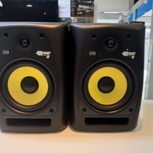 KRK Rokit 8 G2 Schwarz, Aktiver 8-Zoll-Studiomonitor der zweiten Generation mit charakteristischem gelbem Aramid-Tieftöner. | Zustand: Gut