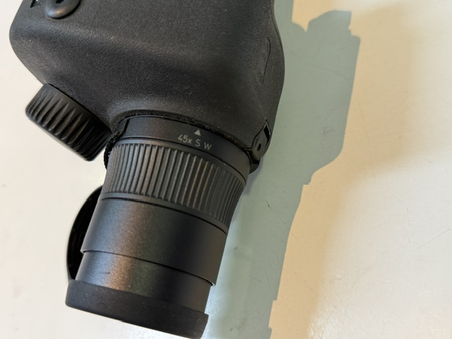 Swarovski STR 80 MRAD Spektiv, Hochwertiges HD-Spektiv mit zuschaltbarem MRAD-Strichbild, inklusive 45x S W Okular und Originalrechnung. | Zustand: Sehr Gut – Bild 5
