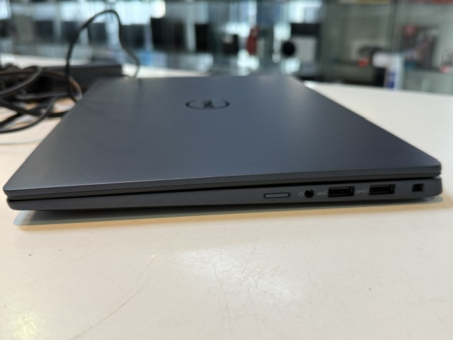 Dell Latitude 7450 River Blue, Intel Core Ultra 7 165U, 16 GB DDR5 RAM, 512 GB SSD, Windows 11, 3 Ladezyklen, 14 Zoll Business Notebook | Zustand: Sehr Gut – Bild 6
