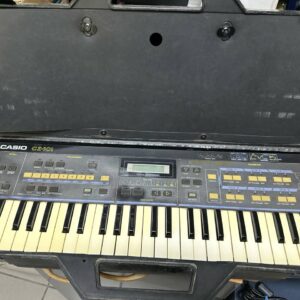 Casio CZ-101 1984 Schwarz, Vintage Phase Distortion Synthesizer mit Mini-Tasten und schwarzem Transportkoffer | Zustand: Gut