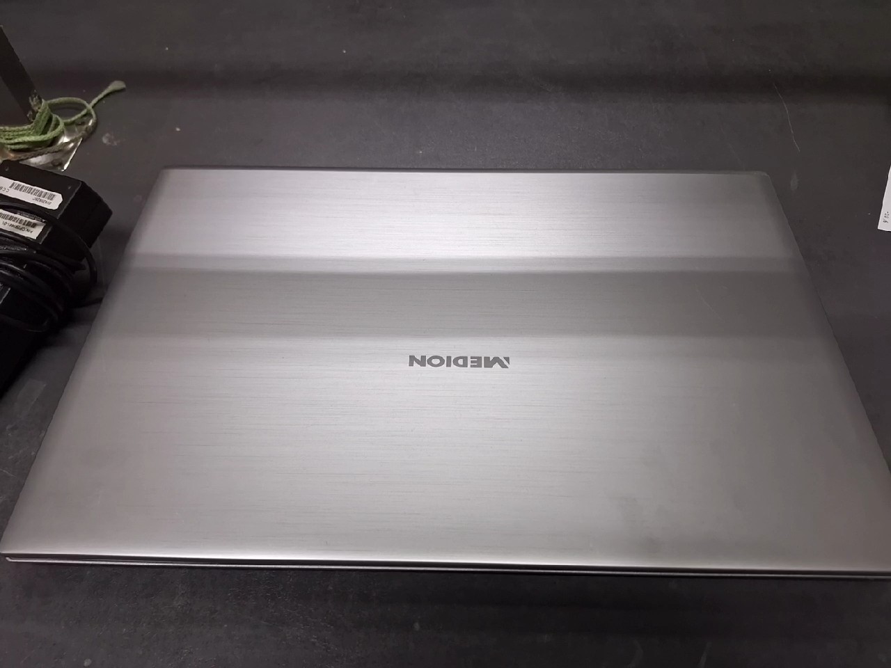 Medion Akoya S6426 i5-8250U 8/1TB/512SSD, Notebook 15.6" mit i5-8250U, 8GB RAM, 1TB HDD und 512GB SSD, DE, inkl. Ladegerät | Zustand: Sehr Gut – Bild 3