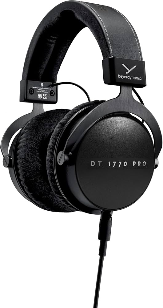 beyerdynamic DT 1770 PRO Schwarz, Geschlossener Studiokopfhörer, 250 Ohm, Tesla-Technologie, Made in Germany, inkl. Hardcase & Wendelkabel, Gebrauchsspuren an Polstern | Zustand: Gut – Bild 2