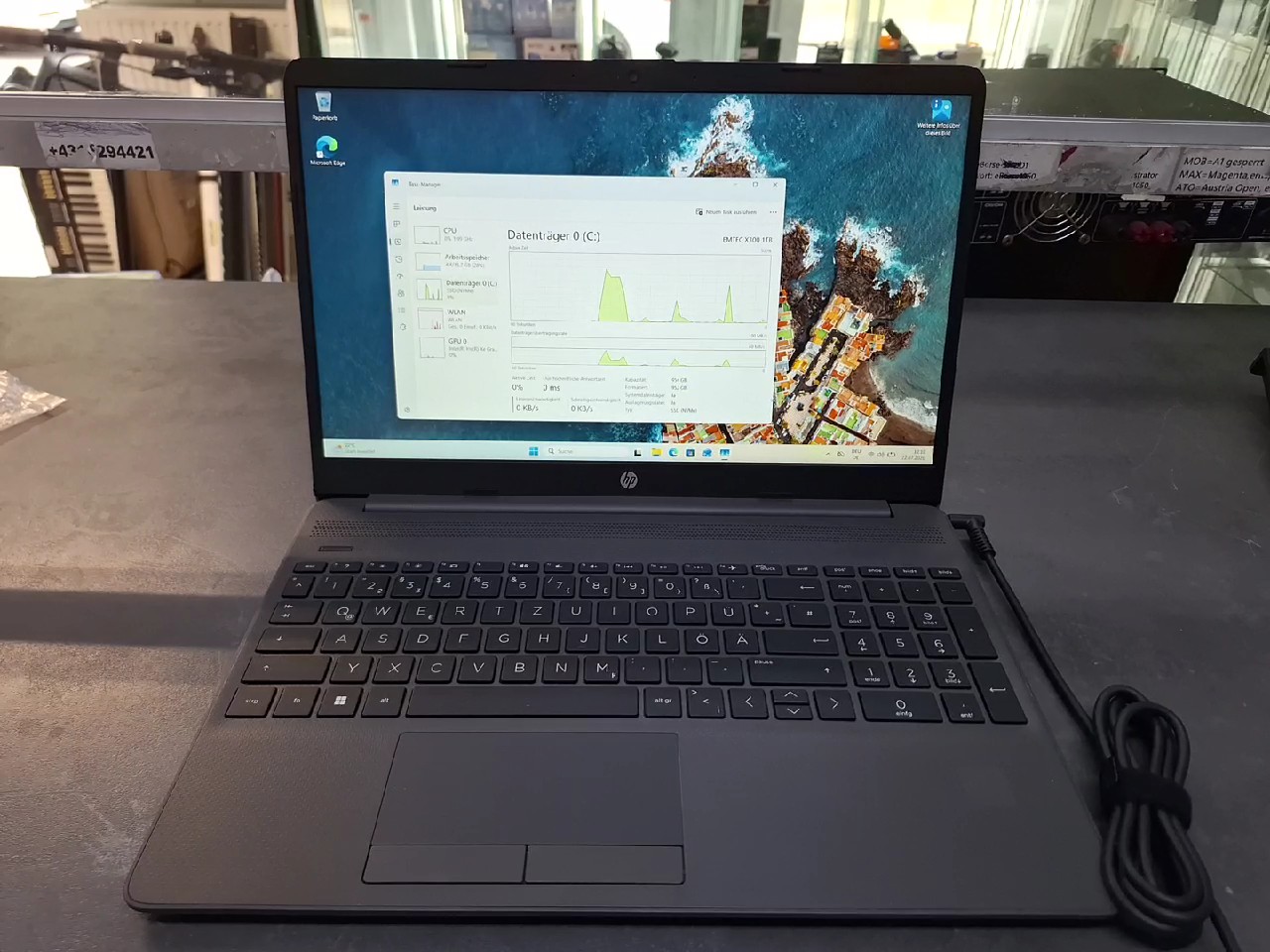 HP 250 G9 Schwarz, 15.6 Zoll FHD, Intel Core i7-1235U, 16GB RAM, 1TB SSD, Windows 11, leichte Gebrauchsspuren | Zustand: Sehr Gut – Bild 3