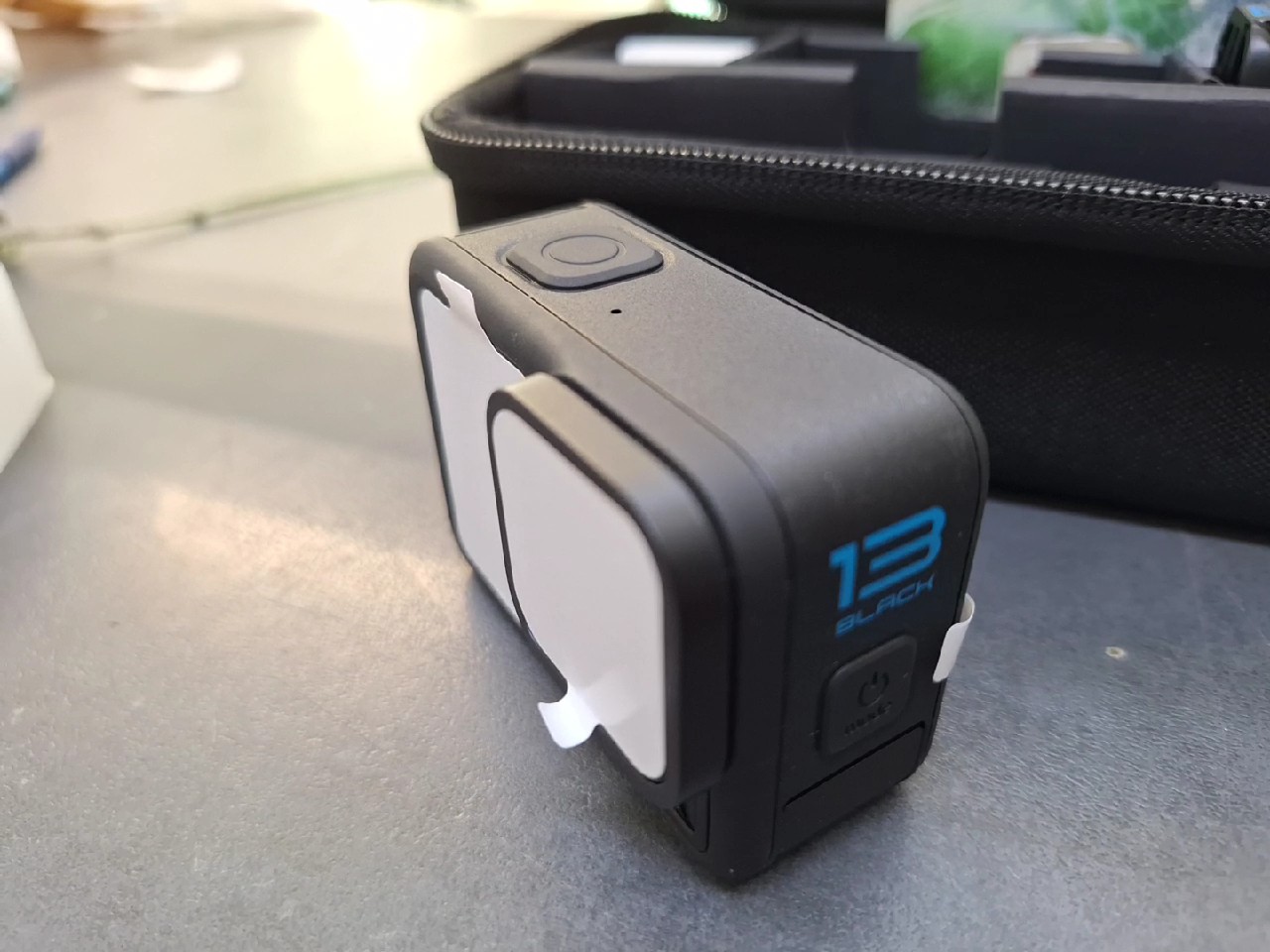 GoPro HERO13 Black Extended Power Bundle, Action-Kamera, 5.3K Video, HyperSmooth 6.0, inkl. Akkus, Ladeschale und Zubehör im Case | Zustand: Neu – Bild 3