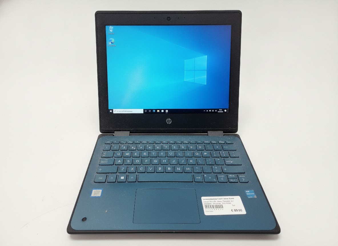Hp IdeaPad 3 AMD 3020e Silber, Laptop mit AMD 3020e Prozessor und Ladegerät, 4GB Ram, SSD 64GB | Zustand: Gut