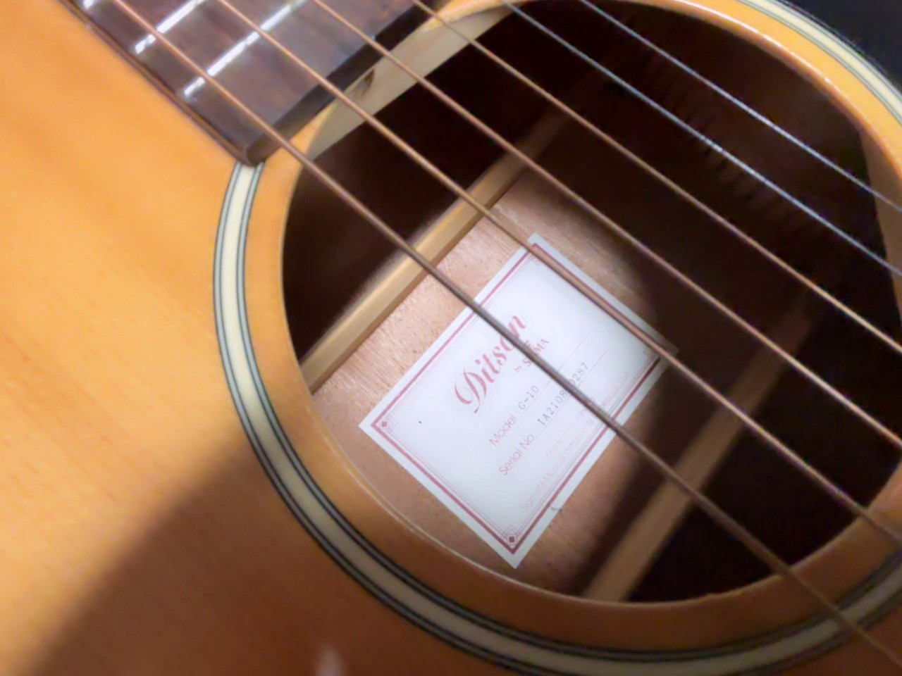 Ditson G-10 Natur, Akustikgitarre, Grand OM-14 fret, Sitka Fichte Decke, Mahagoni Boden und Zargen | Zustand: Gebraucht
