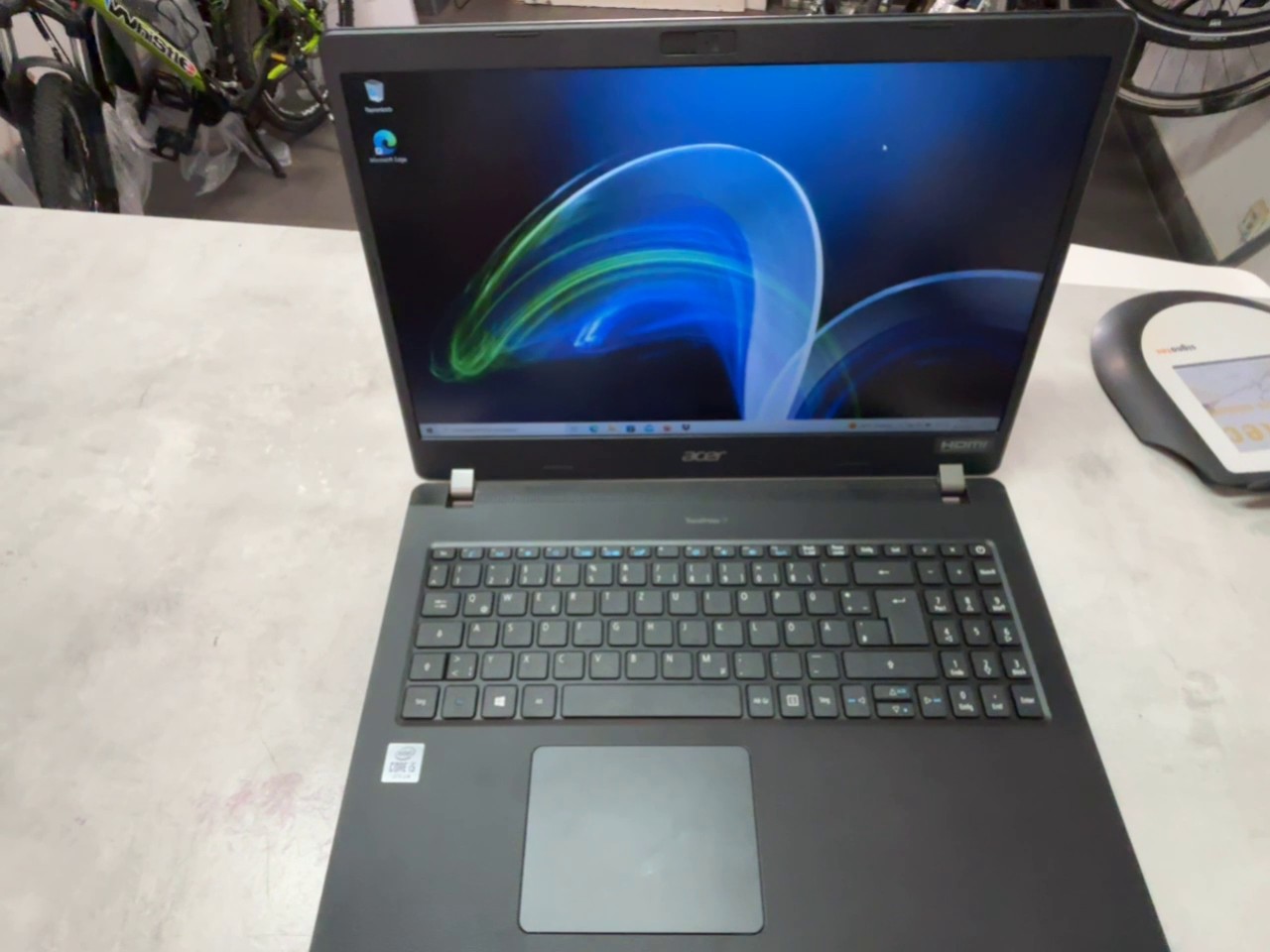 Acer TravelMate P215-52 Schwarz, 15,6 Zoll, Intel Core i5-10210U, 8 GB RAM, 512 GB SSD, Windows 10 Home, Netzteil, OVP | Zustand: Sehr Gut
