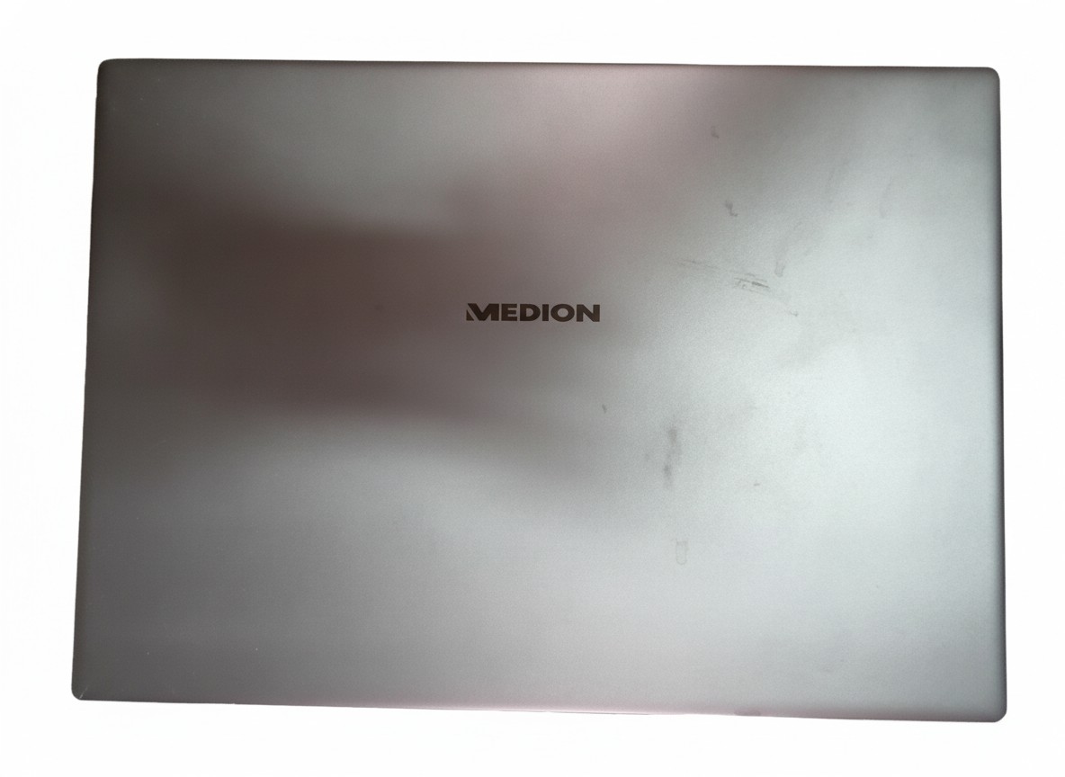 Medion Akoya Silber, Intel Pentium N3830, 4 GB RAM, SSD 128 GB, Windows 10, silbernes Notebook | Zustand: Gut – Bild 3