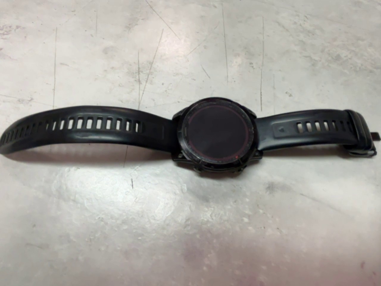 Garmin Fenix 7 Sapphire Solar 2022 Schwarz, Titan Gehäuse, Power Sapphire Glas, Multi-Band GPS, leichte Abnutzung am Armband | Zustand: Gebraucht | Farbe: schwarz – Bild 4