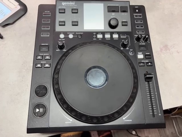 Gemini CDJ-700 Media Player Schwarz, Professioneller DJ-Player mit Touch-Display, USB, SD-Slot, MIDI-Support und integrierten Effekten. | Zustand: Gut – Bild 2