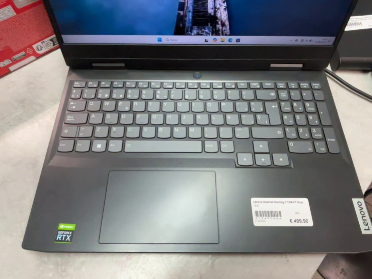 Lenovo IdeaPad Gaming 3 15IAH7 2022 Onyx Grey, Intel Core i7-12700H, 16GB RAM, 512GB SSD, NVIDIA GeForce RTX 3060 6GB, spanische Tastatur | Zustand: Gut – Bild 2
