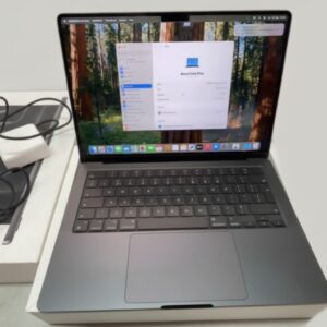 MacBook Pro 14 M3 Pro 2023 Silber, M3 Pro| 11 core cpu  |  14 core gpu, 18gb ram, 512gb ssd, de  | ovp | zyklen :9 | English (QWERTY) | Zustand: Sehr Gut