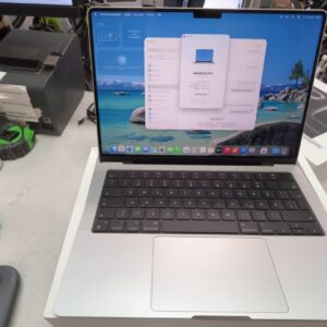 Apple MacBook Pro 14 (2024) Silber, M4 Pro, 12 Core CPU, 16 Core GPU, 24GB RAM, 512GB SSD, DE, Zyklen: 22, OVP | Zustand: Wie Neu
