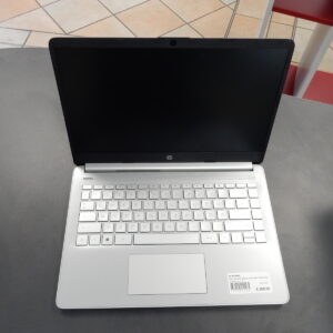 HP Laptop 14-fq Serie, Silber, AMD 3020e, 4GB RAM, 64GB eMMC, Windows 11 | Zustand: Sehr Gut