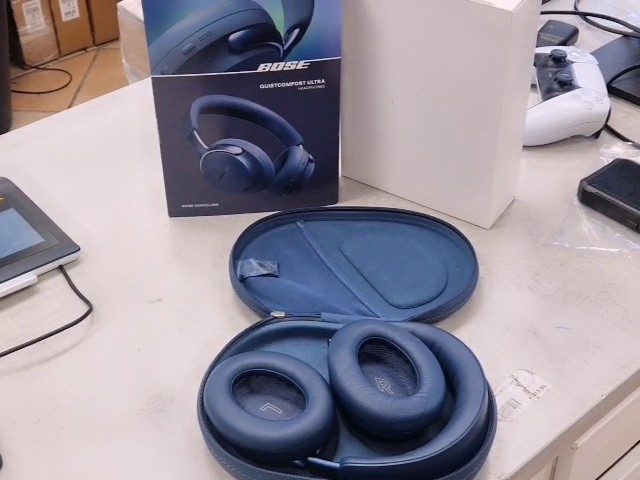 Bose QuietComfort Ultra Lunar Blue, Kabellose Over-Ear-Kopfhörer mit Noise-Cancelling, Immersive Audio und Originalverpackung | Zustand: Sehr Gut – Bild 4