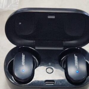 Bose QuietComfort Earbuds, Kabellose In-Ear-Kopfhörer mit erstklassigem Active Noise Cancelling und satten Bässen. | Zustand: Gut