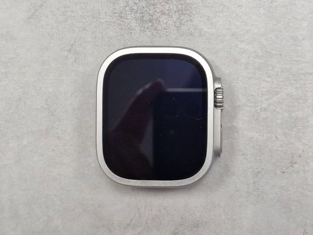 Apple Watch Ultra 2 49mm Natur Titan, 49mm, GPS, LTE, Saphirglas, leichte Kratzer und Schmutz, Zubehör: Stoffarmband